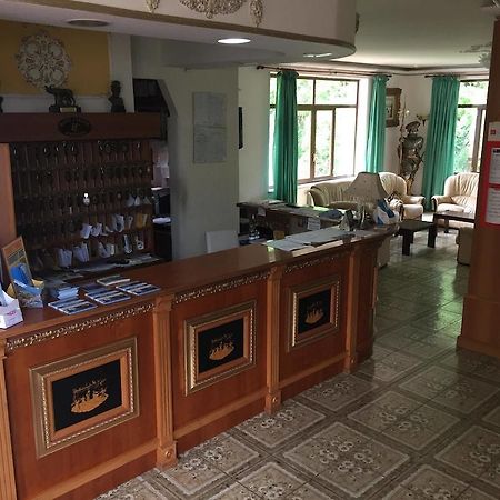 Hotel Cavour Соренто Екстериор снимка